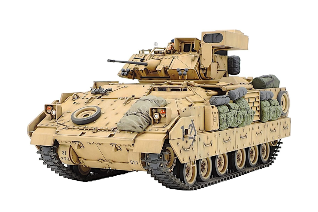 M2A2 Bradley Desert Storm Model Kit